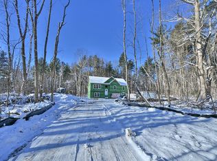 86 Ramshorn Rd, Charlton, MA 01507