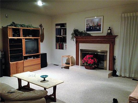 5th image of 11153 Queensway Dr