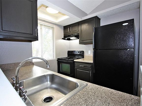 2nd image of 3906 Run Of The Oaks St APT G