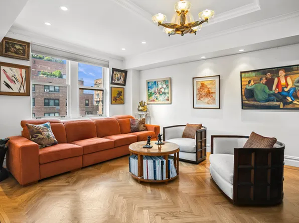 290 West End Avenue image 2 of 9