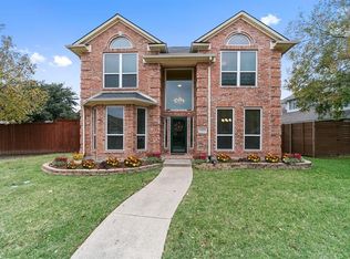18207 Muir Cir, Dallas, TX 75287