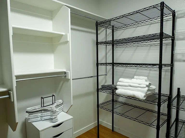 walk in closet