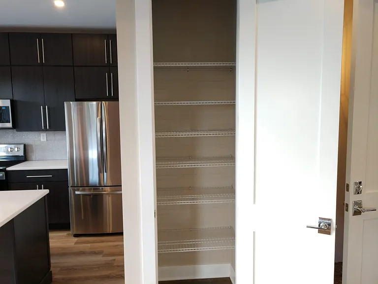 25 S Plum St #3 — Photo 4