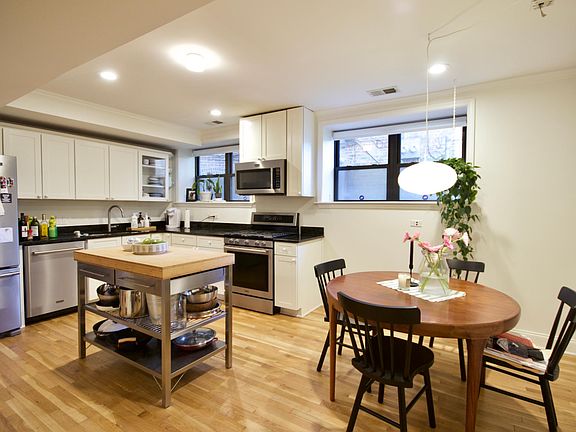 5th image of 1420 W Bryn Mawr Ave