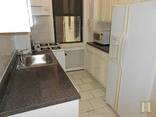 Rented by Halstead Real Estate | media 13