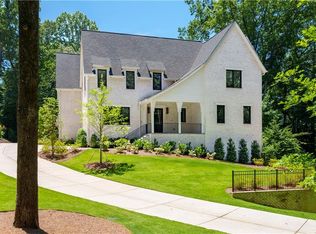 41 Carlton Dr NE, Atlanta, GA 30342