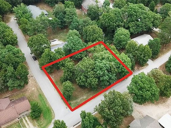 5th image of 309 Hawkins Ave