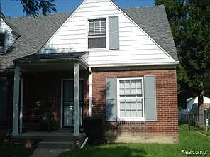 12629 Kelly Rd photo 1