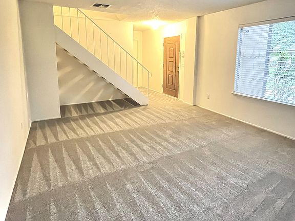 4th image of 3238 Casitas Bonito