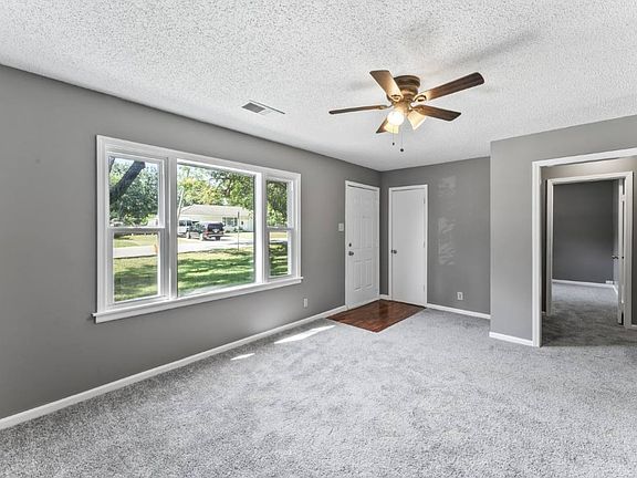 5th image of 10500 W 57th St