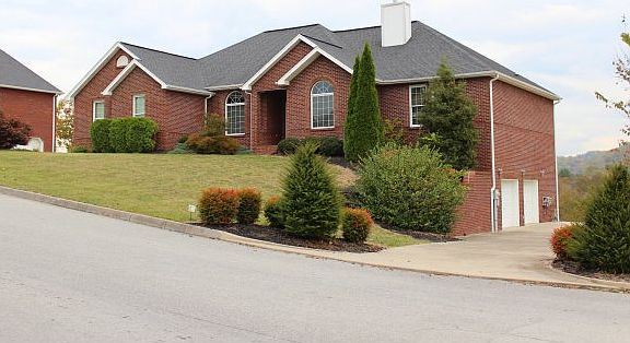 2nd image of 609 Tomahawk Dr