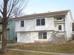 1606 Broadway St, Iowa City, IA