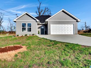 2719 Nelda Cir, Birmingham, AL 35217