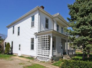 113 N McKenzie St, Mount Vernon, OH 43050