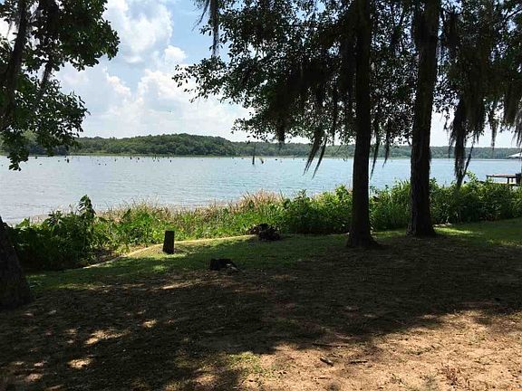 4th image of 7929 Spring Creek Dr