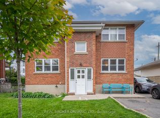 2495 Falcon Ave, Ottawa, ON K1V 8C8