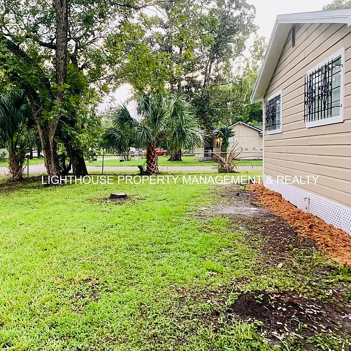 3 bed, 1.0 bath, 1092 sqft, $1,325 — Photo 2