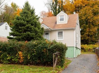 290 Abbott Ave, Elmsford, NY 10523