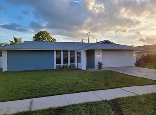 987 Pineland Dr, Rockledge, FL 32955