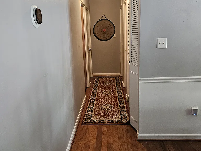 E Poplar Rd — Photo 2