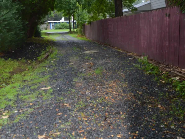 14 Homestead Lane, Roosevelt, NJ 08555