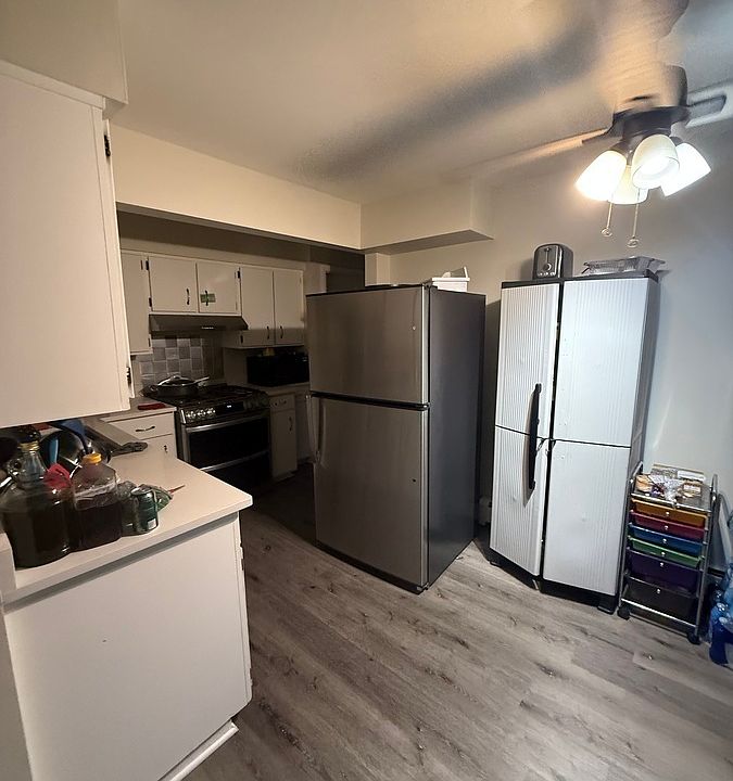 1st image of 10326 Mayfield Ave APT 3E