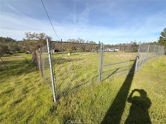 2nd image of 15740 Rancho Tehama Rd Lot 139