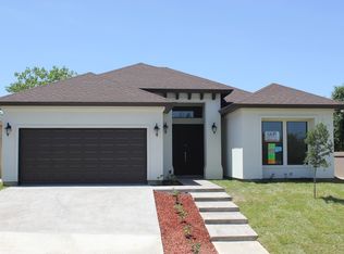 1613 Whitewood Dr, Laredo, TX 78045