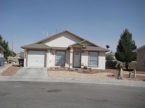 1st image of 3074 Oak Crest Cir