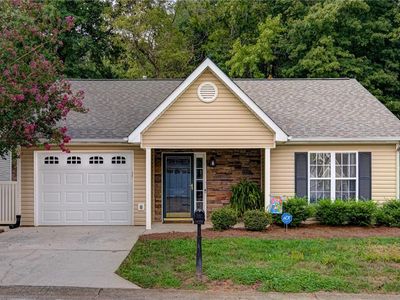 5450 Regents Village Dr, Winston Salem, NC, 27103