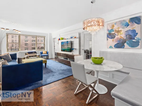 415 East 52nd Street image 1 of 12