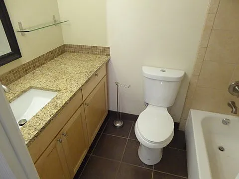 700 N Washington St #209 — Photo 9