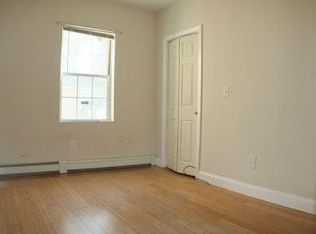 222 Douglas Ave, Providence, RI 02908