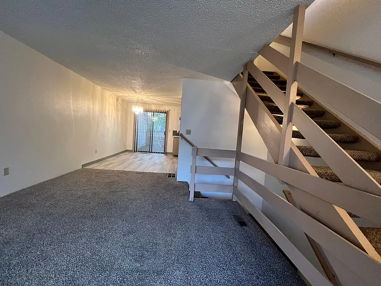 14338 SW Farmington Rd — Photo 14