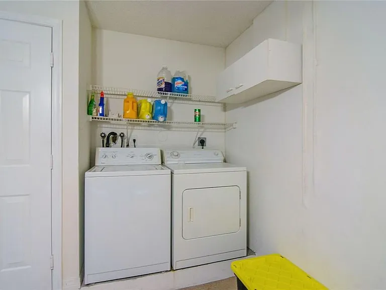 4297 Pine Ridge Ct — Photo 24