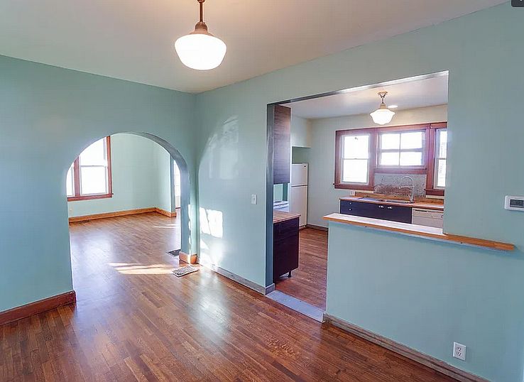 1st image of 249 Orchard St