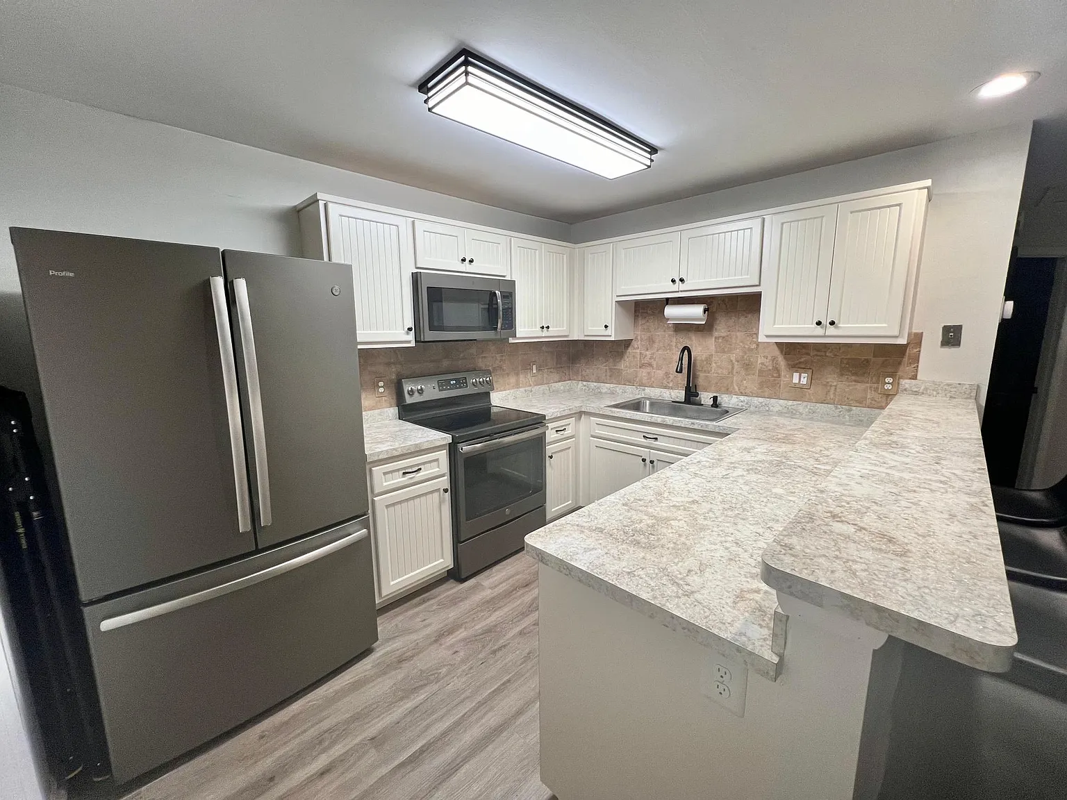 12 Pheasant Meadow Dr — Photo 4