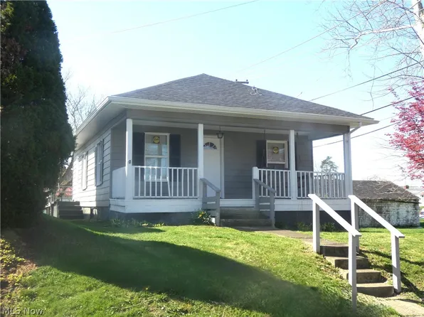 1430 Edgeworth Ave, Cambridge, OH 43725