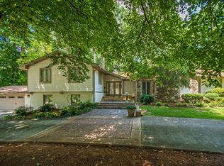 2038 Silver Hill Rd, Smoke Rise, GA 30087