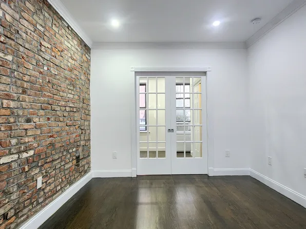 307 Mott Street image 2 of 6