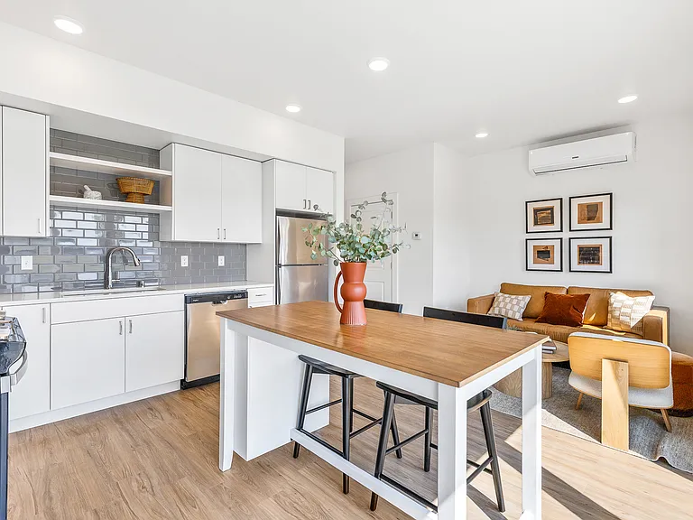 Westland Townhomes — Photo 23