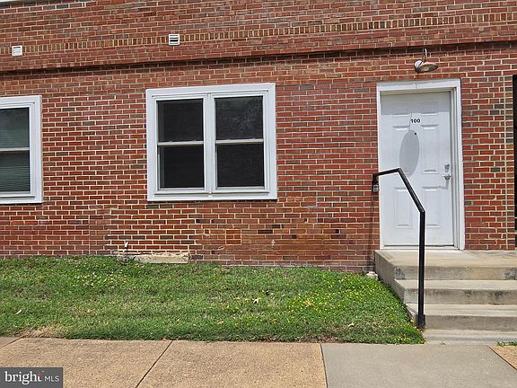 2nd image of 2201 Princess Anne St APT 100
