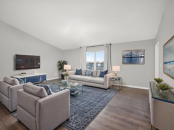 5th image of 3220 Lakestream Dr