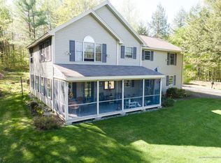 28 Bog Rd, Mount Vernon, ME 04352