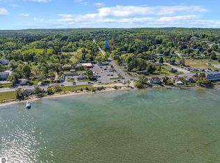 27 Bunker Hill Rd #27, Williamsburg, MI 49690