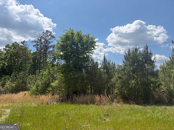 3rd image of 14 George Milling Rd