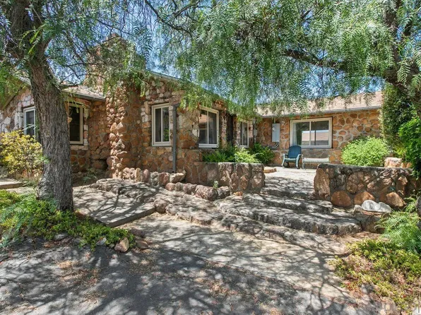 1410 Casa De Roca Way, Alpine, CA 91901
