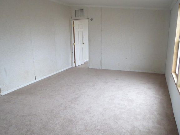 2nd image of 10417 County Road 418
