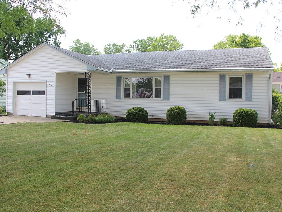 1st image of 213 Hillcrest Ct