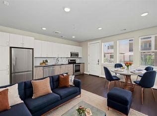 4819 Caroline St #111, Houston, TX 77004